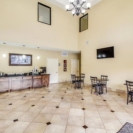 Americas Best Value Inn & Suites Tomball Buitenkant foto