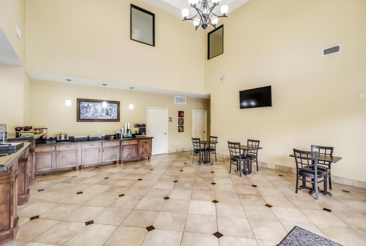 Americas Best Value Inn & Suites Tomball Buitenkant foto